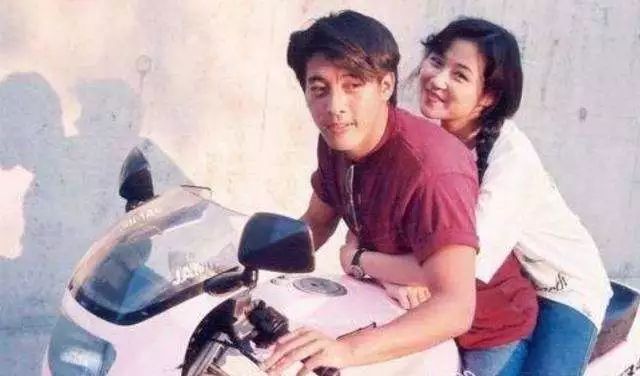 事业巅峰7天闪婚，“香港第一美腿”终于再度回归TVB编辑：奇趣网发布：2019-09-27 21:47:27