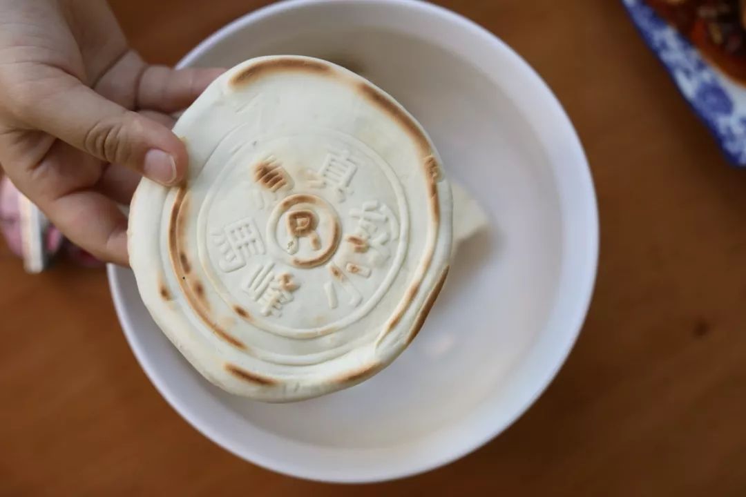 肉夹馍到底要不要加青椒?