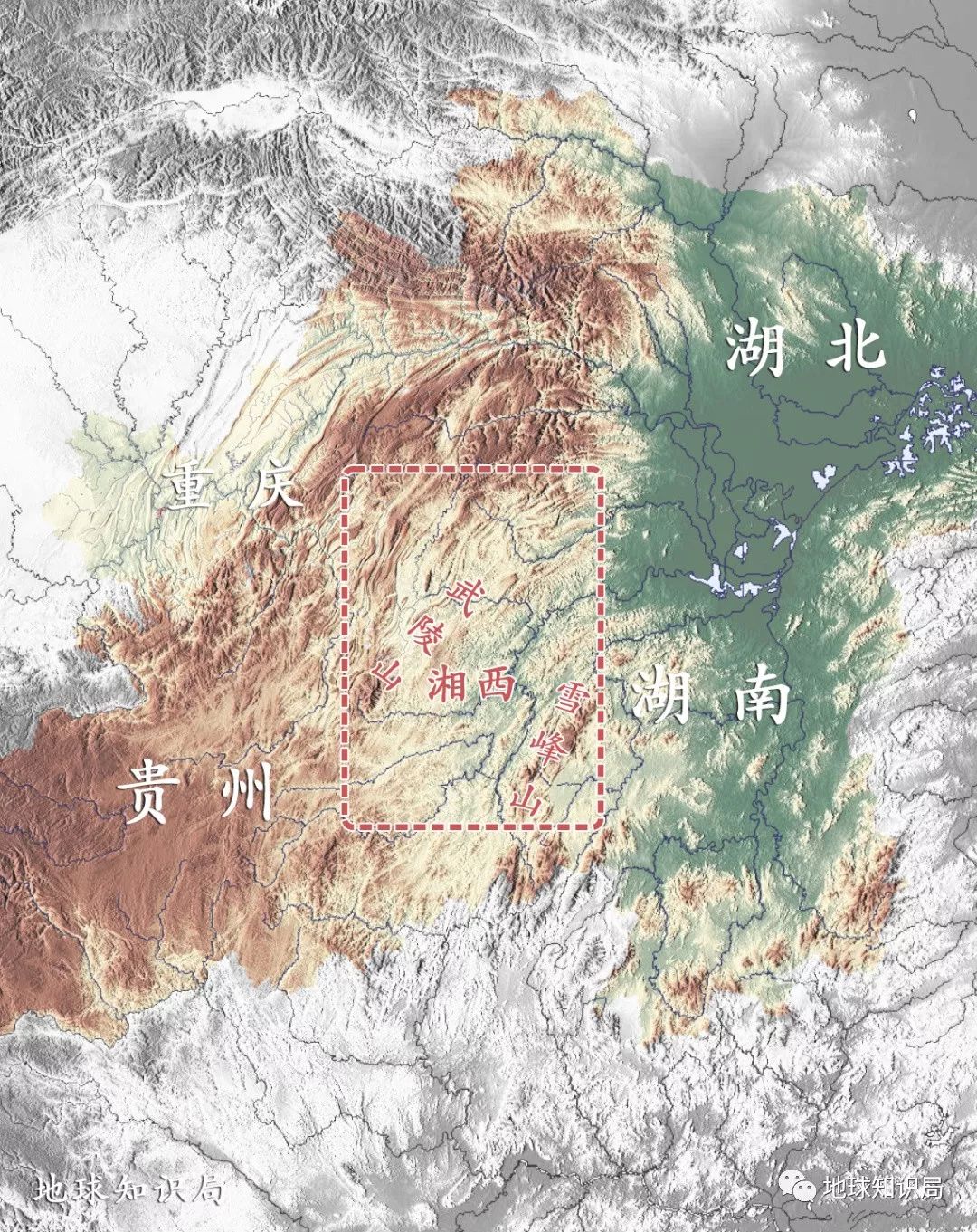 西北部的武陵山脉,东南部的雪峰山脉▼湘西地区最重要的两条山脉湘西