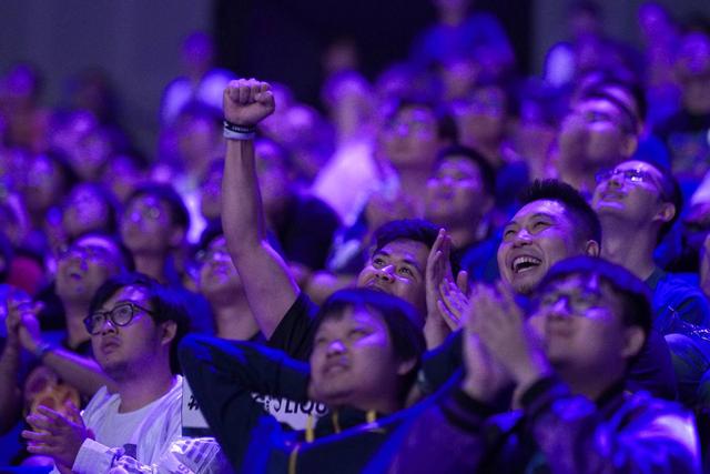 「AI财经社」DOTA2大赛TI9落户上海，2.4亿奖金粉丝买单，冠军战队揽1.1亿奖金