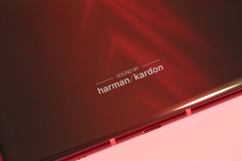 「驱动之家」为游戏而生 华为平板M6高能版体验：全方位升级如虎添翼