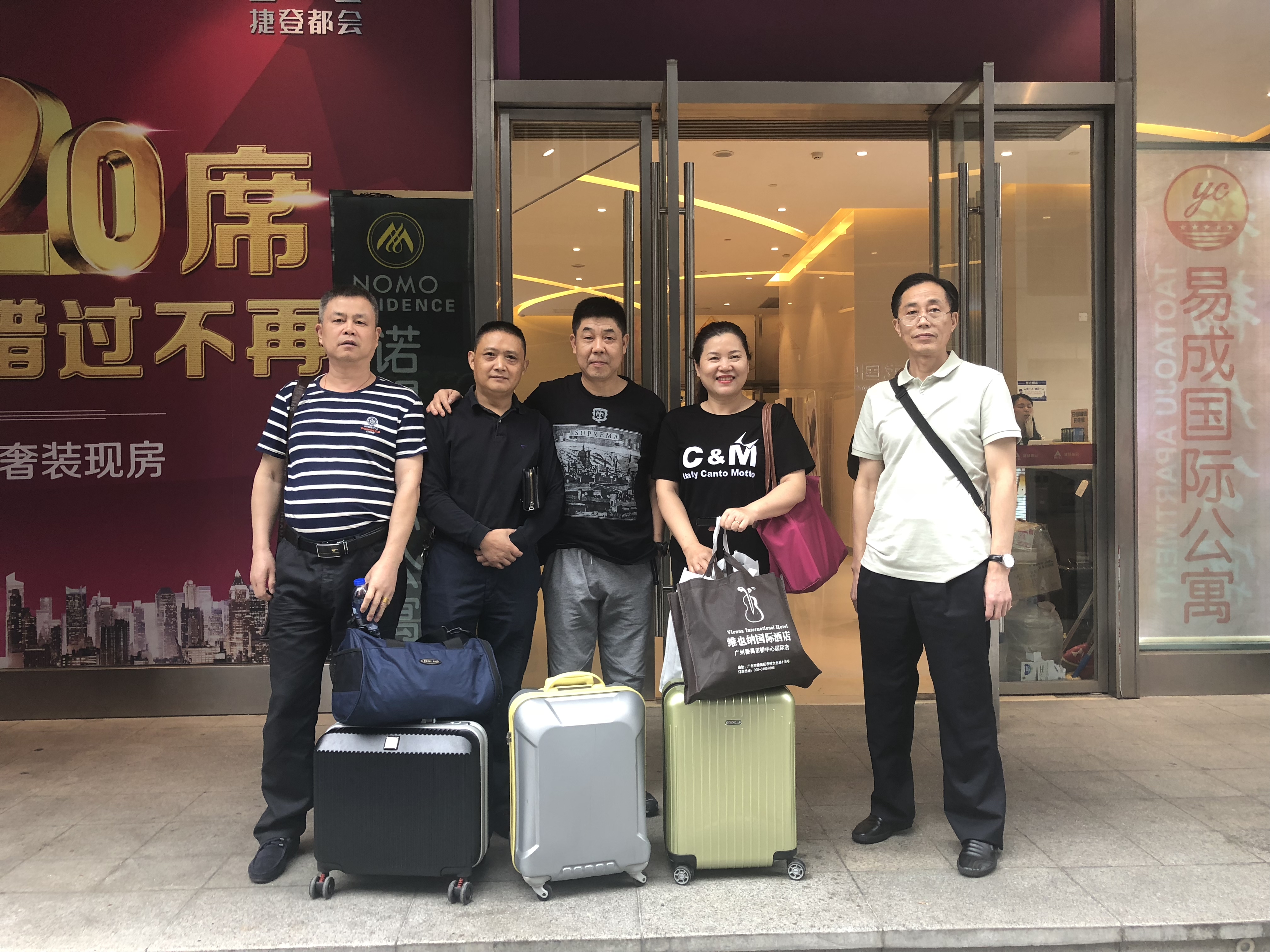 AI寻亲：一张童年照片找到失踪19年的孩子