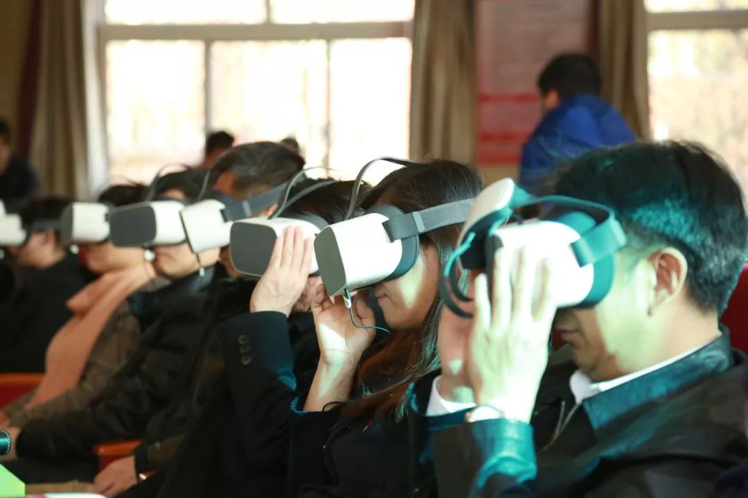 i资讯|首次"虚拟现实 5g"远程教学直播实践活动在京成功举办