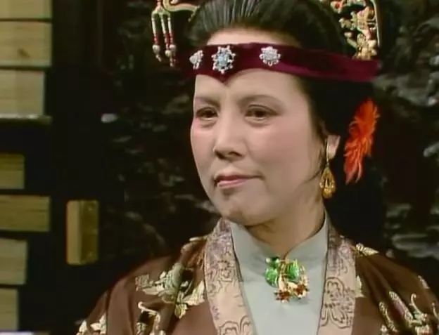 恶婆婆与老实婆婆:聊聊《红楼梦》里两种极端的婆媳关系