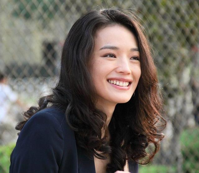 哪部电影中的舒淇最美?又清纯又性感又魅惑,年轻时跟林允好像