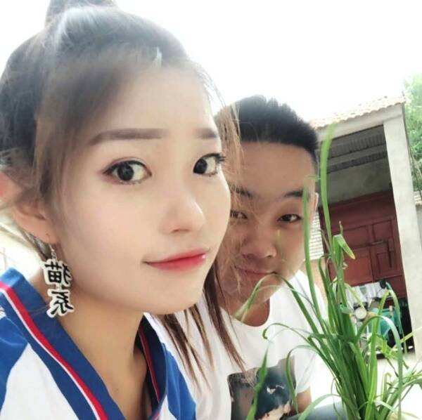 水泥妹离婚大戏落幕？直言老公诚心接她就回家，夫妻再次双赢