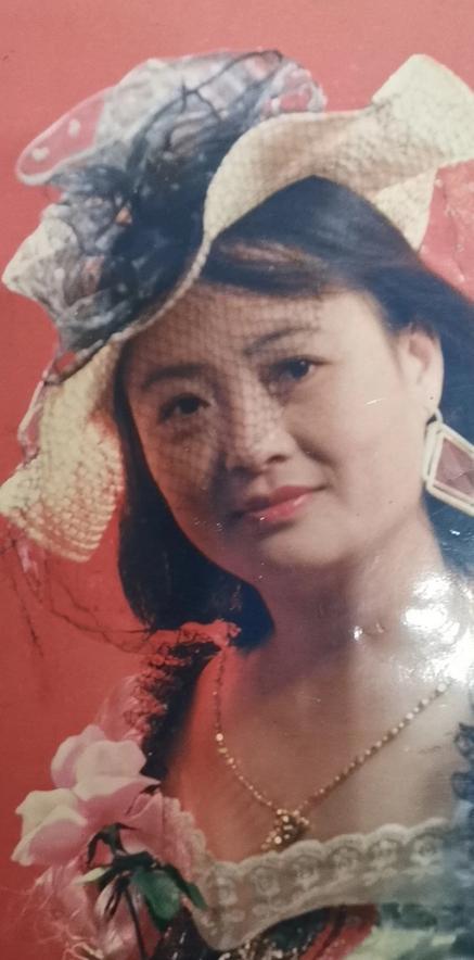 广场舞王@龙姑姑：姑跳得不是舞，是生命的热情