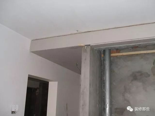 婆婆想不开非要给新房做砖头衣柜丑到没装完我就想全砸了