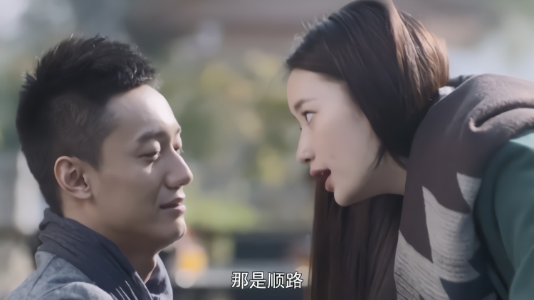 一树桃花开:路人夸盛放好看,结果被路人老婆逮正着,谢启明笑喷
