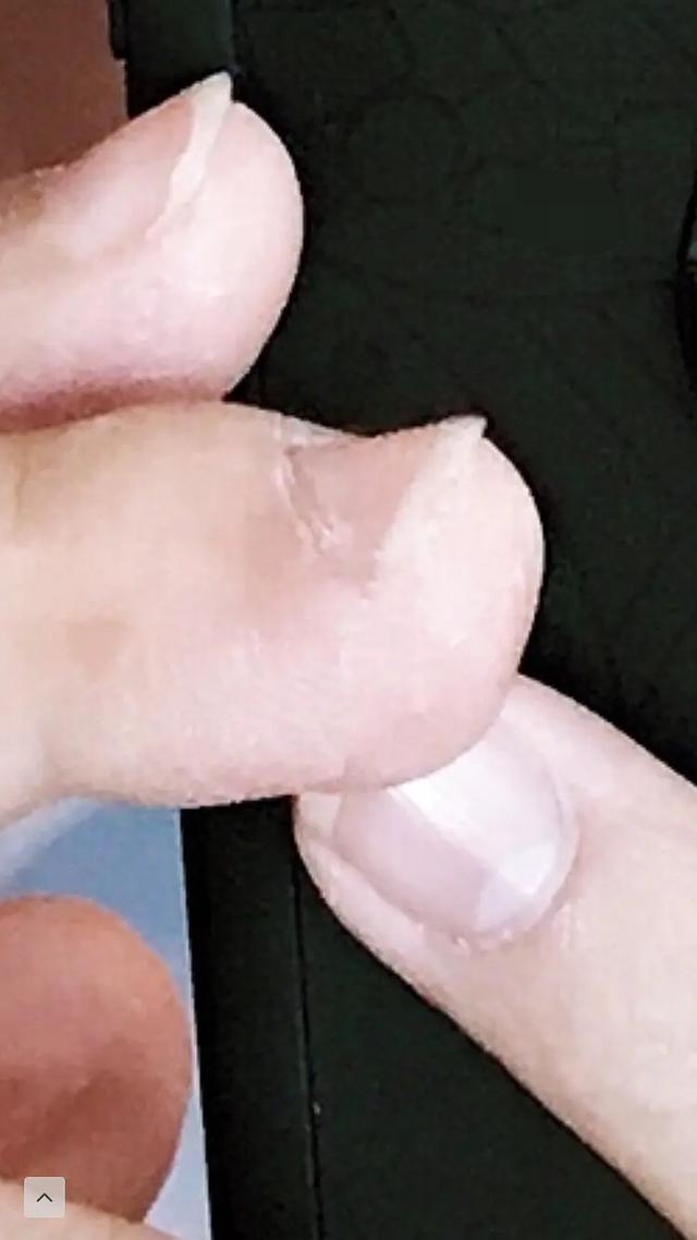 方一凡被吐槽指甲盖儿太短,知道真相后网友笑了