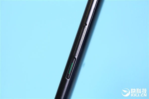 升降式前置+超级防抖四摄！OPPO Reno2开箱图赏
