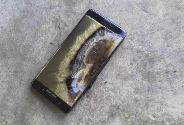 智能手机不智能：iPhone4元旦闹钟失灵，Galaxy Note7深陷爆炸门