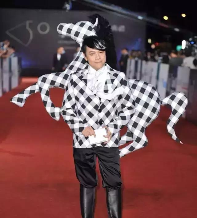 黄渤凭什么值100亿？