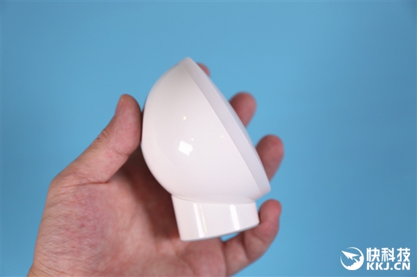 [驱动之家]众筹大卖30万个！米家夜灯2图赏：360°自由旋转