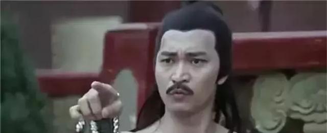 42年前一部香港武侠片,集齐9位高手,捏碎鸡蛋的片段记忆尤深