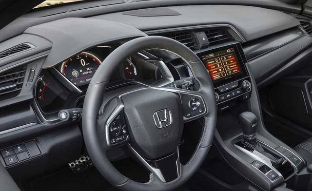 思域销量无人能及?本田:我出两厢思域打我自己