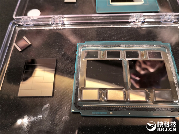 【驱动之家】纳须弥于芥子的奥妙！Intel先进封装技术深入解读