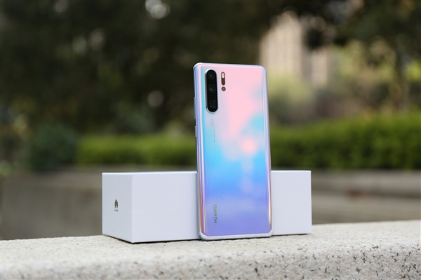 为Mate 30让路！华为P30系列大降价：果断入手了