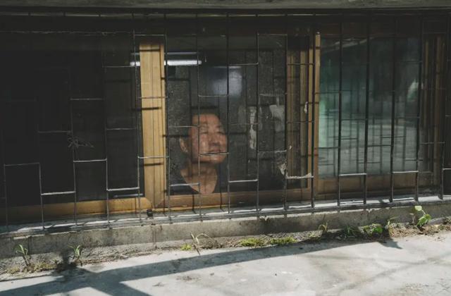 口碑爆棚!韩国最新电影《寄生虫》刷新韩国电影史,夺得金棕榈奖