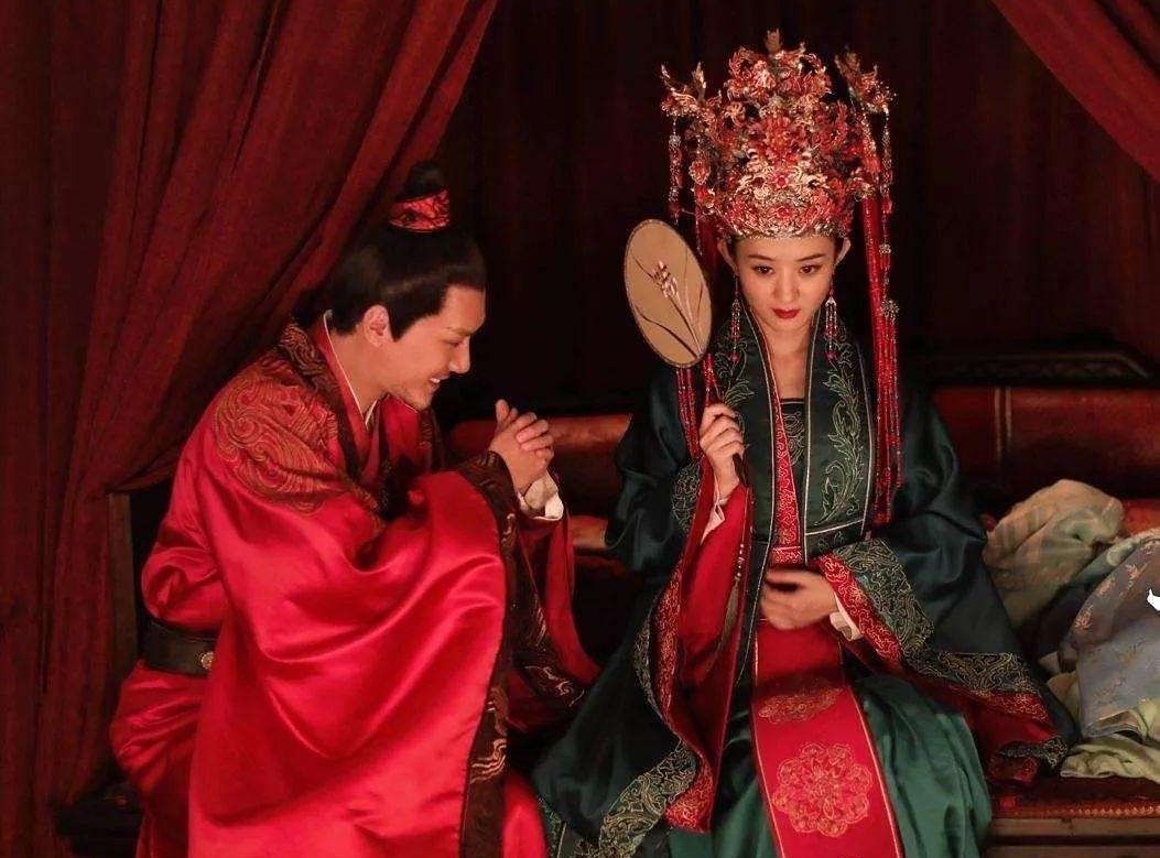 古人成亲黄昏才是吉时?只因暮色好抢婚,"婚礼"本是"昏