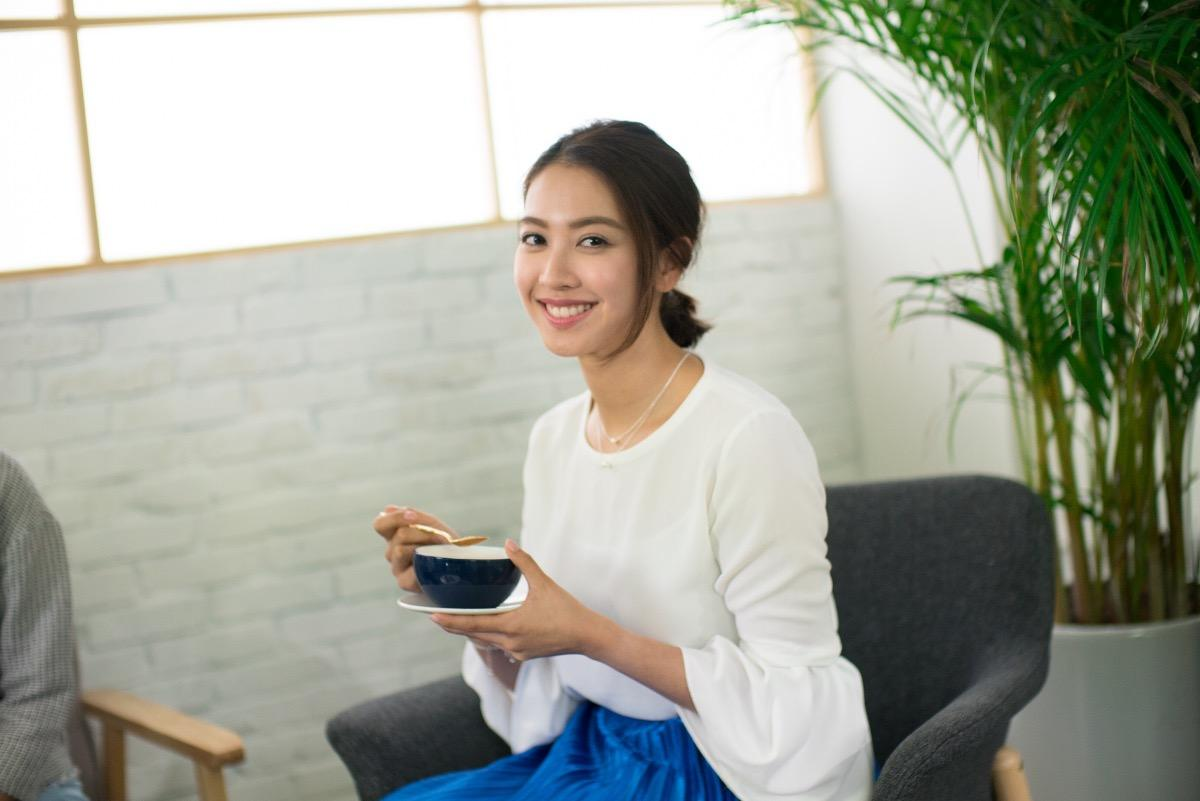 31岁TVB女演员刚结婚就被曝分居？为攻读学业拒生小孩！