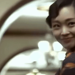 「新氧App」宋轶比乔欣还绝的芝麻腰，自曝不是天然的，就想知道这得多少钱？