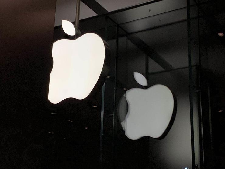 苹果不想再被当成一家手机公司