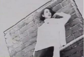 《小欢喜》里的她被赞最有中国老婆形象，年轻时也这么美！