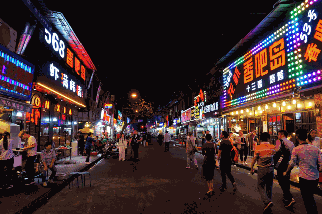 嗲!「魔都夜市」2.0升级版!寿宁路、昌里路、肇周路…夜宵约起