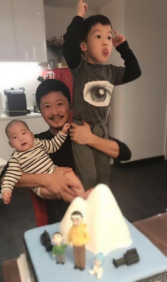 教学失败！谢楠教二胎儿子叫妈妈，儿子却偏叫爸爸