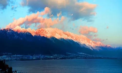 [新氧App]学她者生，似她者死，这个省的美人学都学不来