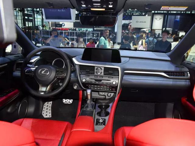 新款雷克萨斯RX，成都车展上市，预售价39.90万起