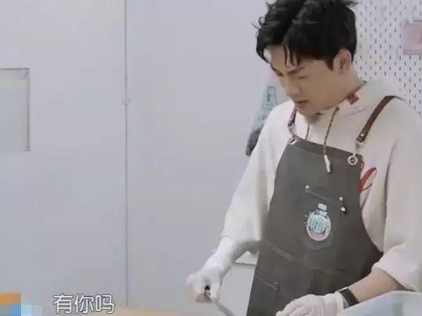 「肥罗大电影」苏有朋回应杨紫落选《左耳》，他还不算《中餐厅》的情商王者？