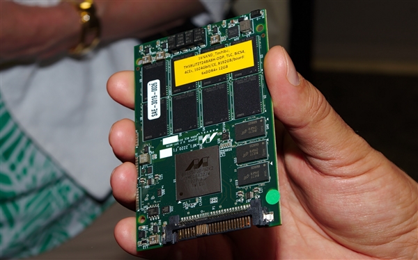 Marvell、东芝展示以太网SSD：没错 固态盘能直接上网