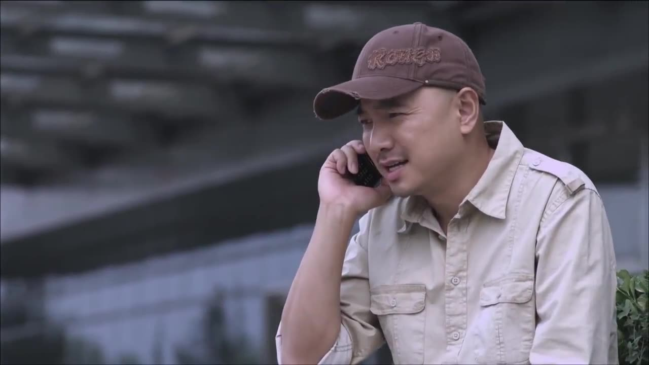 大男当婚:母亲做手术,儿子给朋友打电话借钱,结