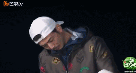 「十点电影」洗白失败，杨烁这次活该被骂上热搜？