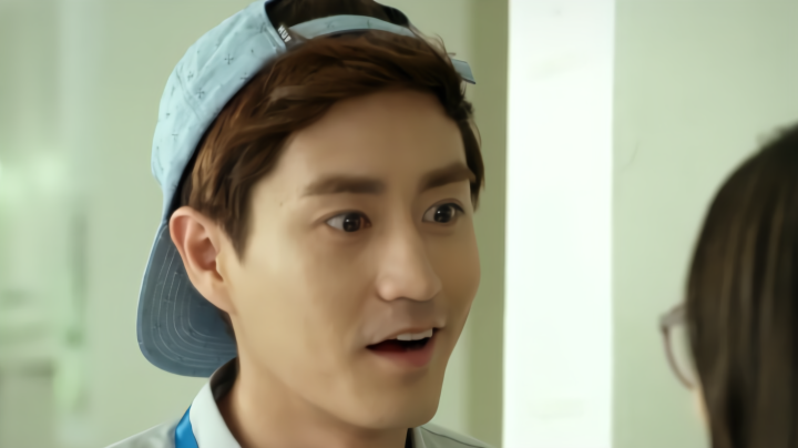 富二代装穷去实习,不料脚上的一双鞋暴露身价