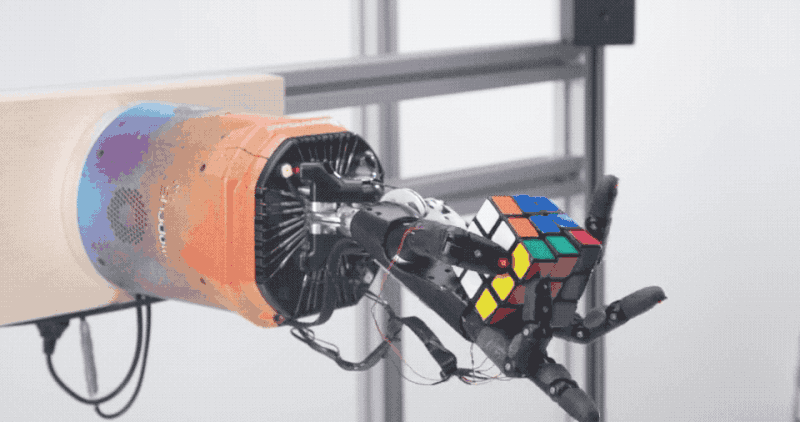 机器人可以自学单手解魔方了，这意味着什么？