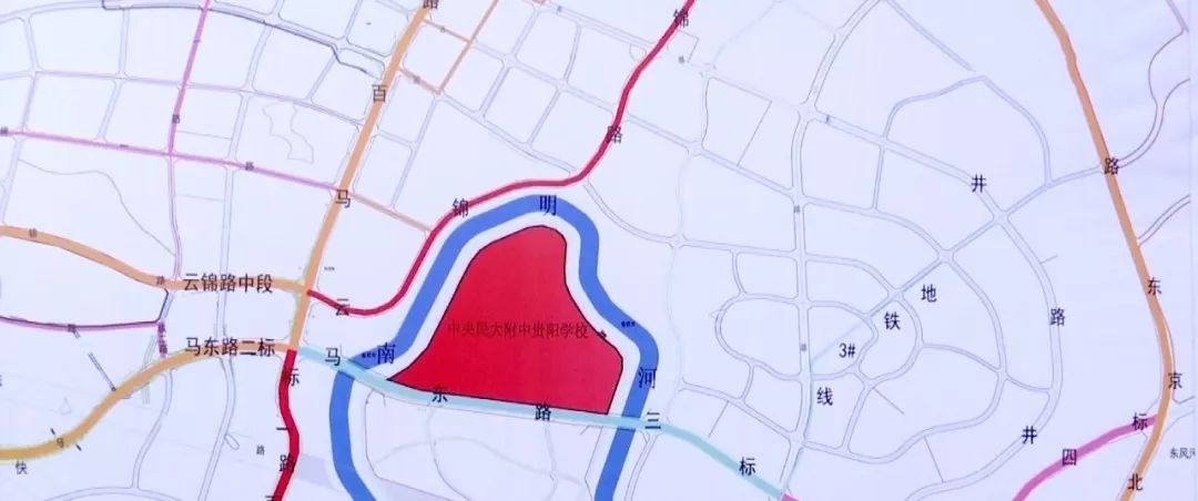 位于乌当区东风镇洛湾半岛地块
