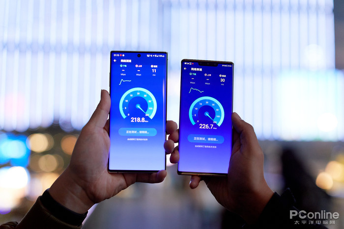 「太平洋电脑网」5G该不该升?走遍10座城市发现这竟成了哲学问题!
