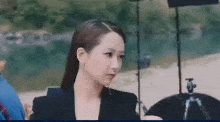 杨紫首演霸道总裁，长相可爱画风别扭，演技却秒杀baby