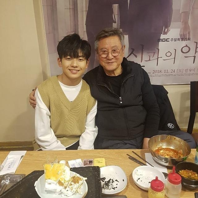 这位“亚洲最可爱的表情包弟弟”长大了!已是16岁美少年重返荧屏