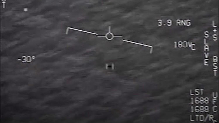UFO存在坐实？美海军首次承认三段泄露视频真实