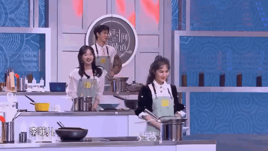 「熊猫娱乐」李菲儿面容肿胀大变样？本尊拍视频回应力证没整容