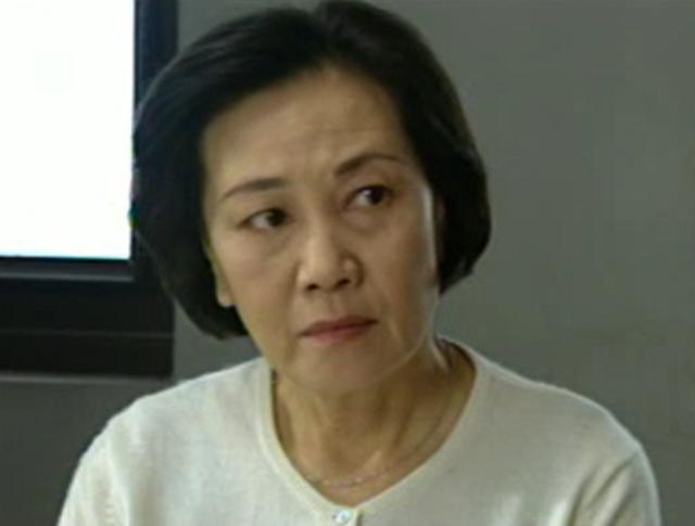 《重案六组》记录时代变迁,客串演员强大,严歌苓继母罕见亮相