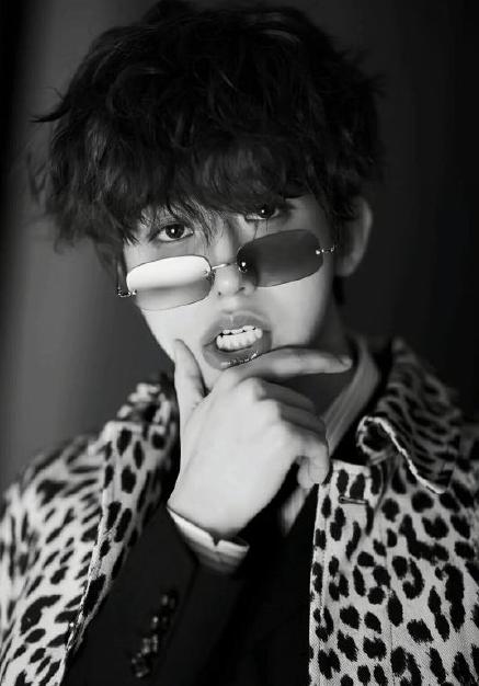 可言可萌的羊毛卷造型,易烊千玺蔡徐坤洪雨雷等你来认领