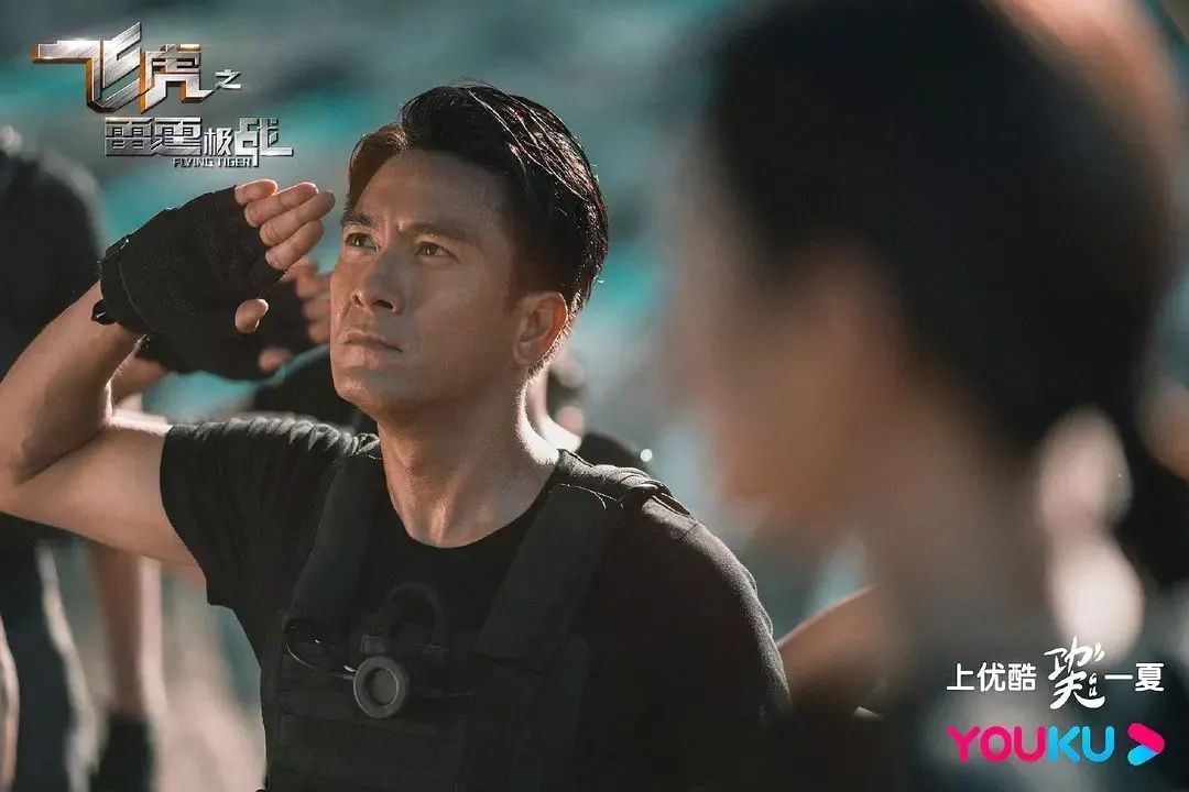 《飞虎之雷霆极战》:神仙配置 无聊剧情,香港警匪剧何时才能"东山再起