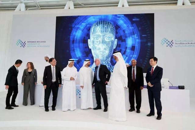 昨天,全球第一所人工智能大学在阿联酋阿布扎比酋长国宣布成立,清华