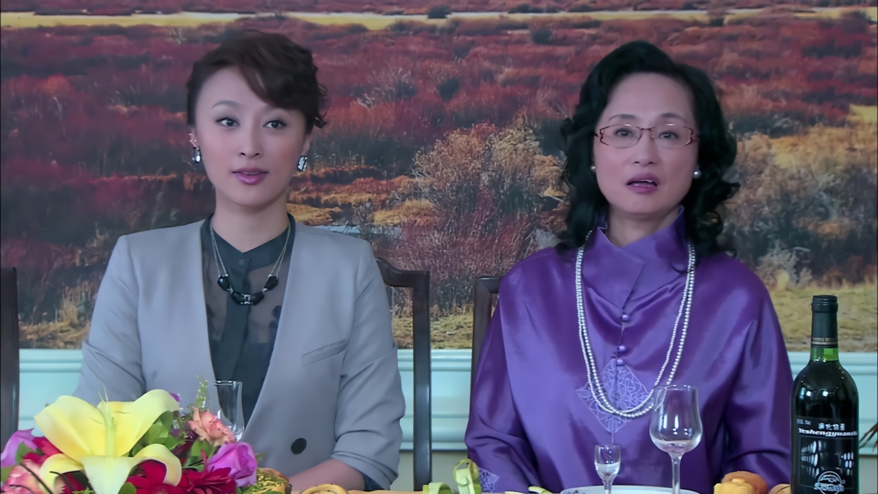 富婆办相亲会,让女儿同时见十个男人,怎料一个