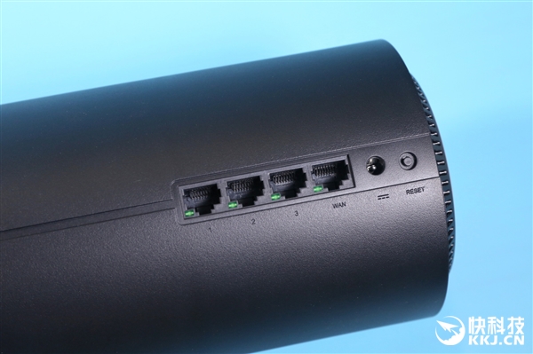 支持海外游戏加速 小米路由器AC2100开箱图赏